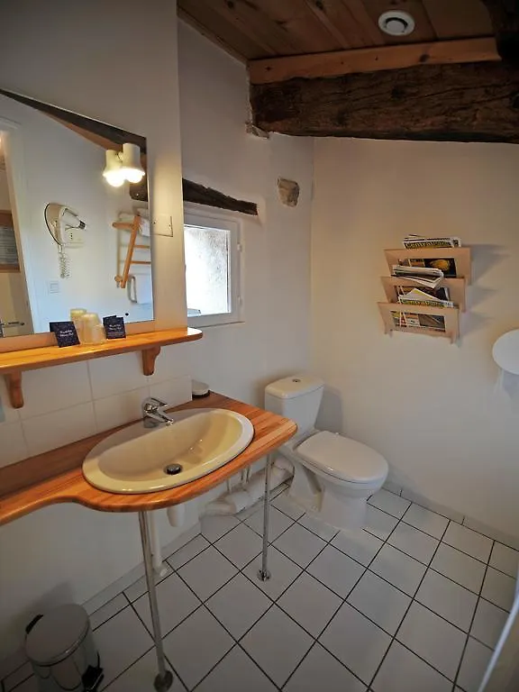 Chambre D'Hotes Tilours Billom 3*,