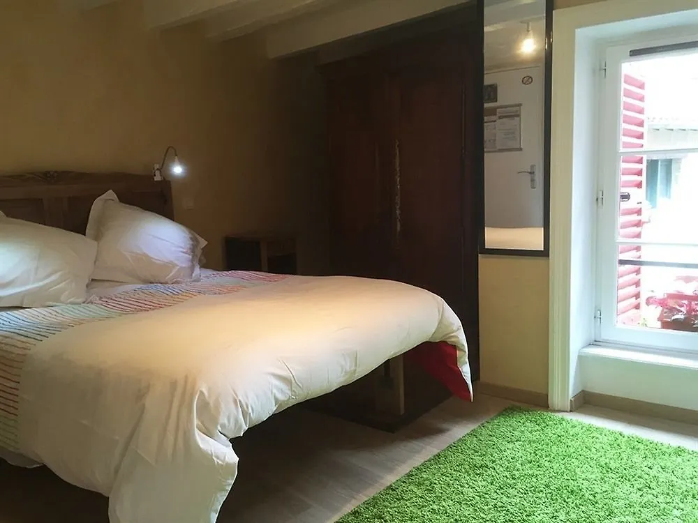 Chambre D'Hotes Tilours Billom 3*,  France