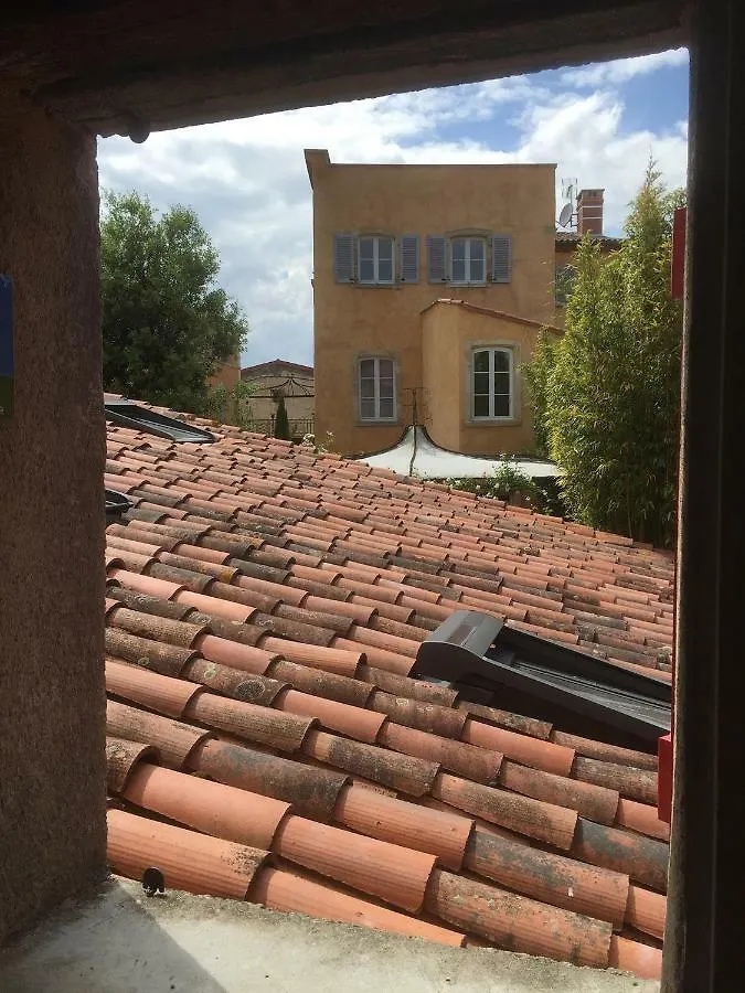 Chambre D'Hotes Tilours Billom Bed & Breakfast