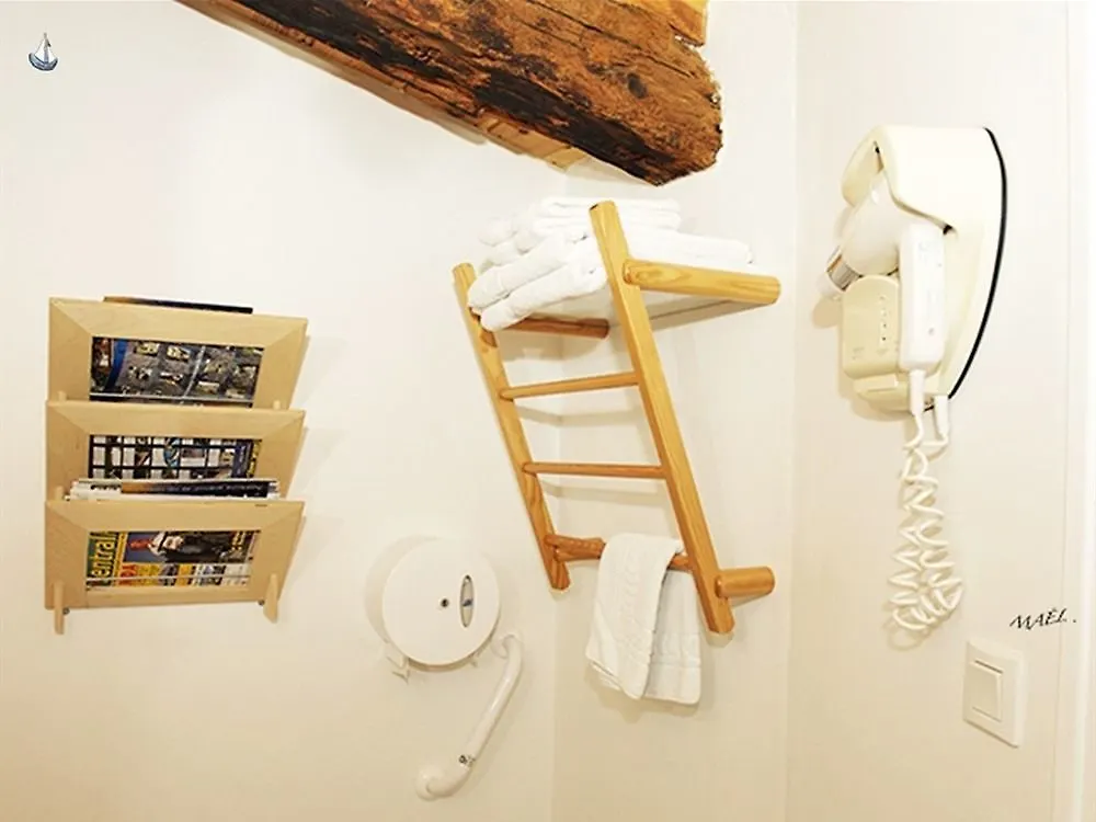 Chambre D'Hotes Tilours Billom 3*,  France