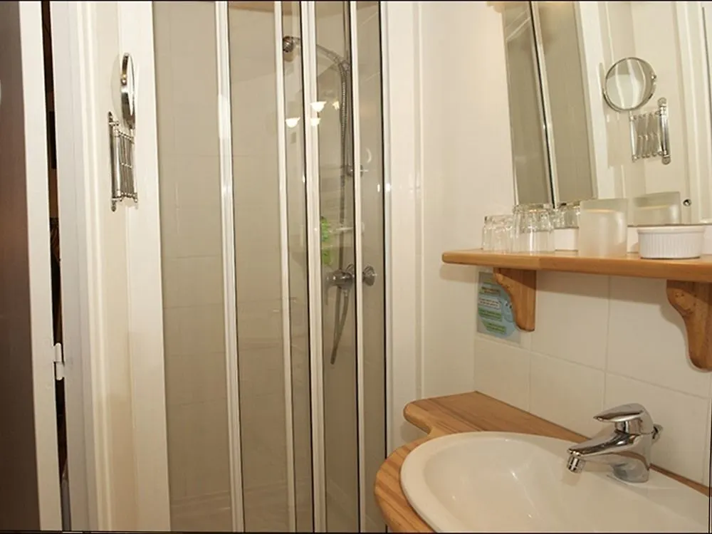 Chambre D'Hotes Tilours Billom France